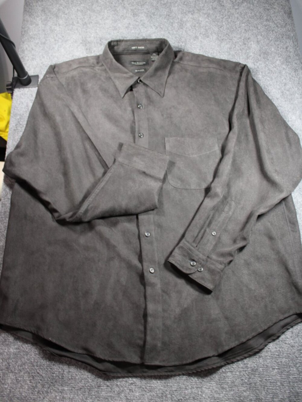 Van Heusen Shirt Men's XL 17-17.5 Black Soft Suede Long Sleeve Button Up Casual